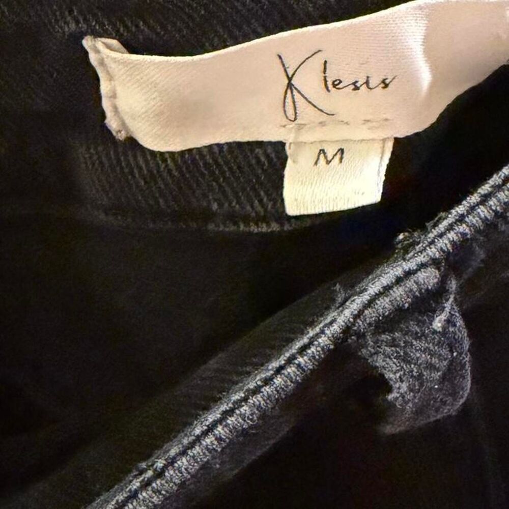 Black cargo pants with pockets - Picture 4 of 4